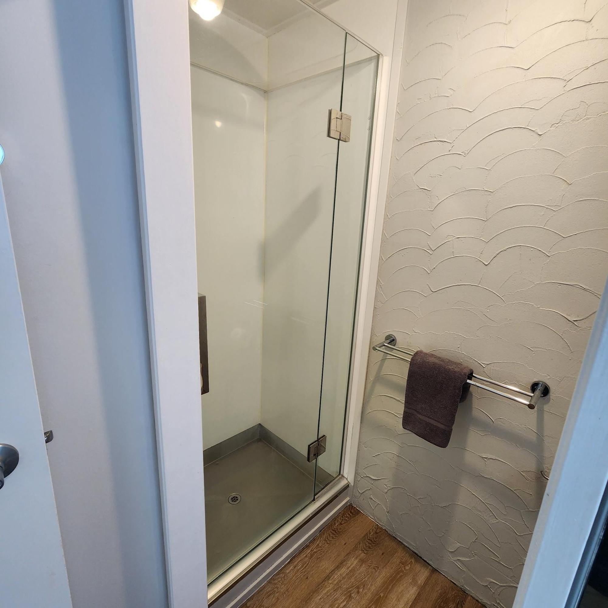 16 Northgate Motor Motel 4*