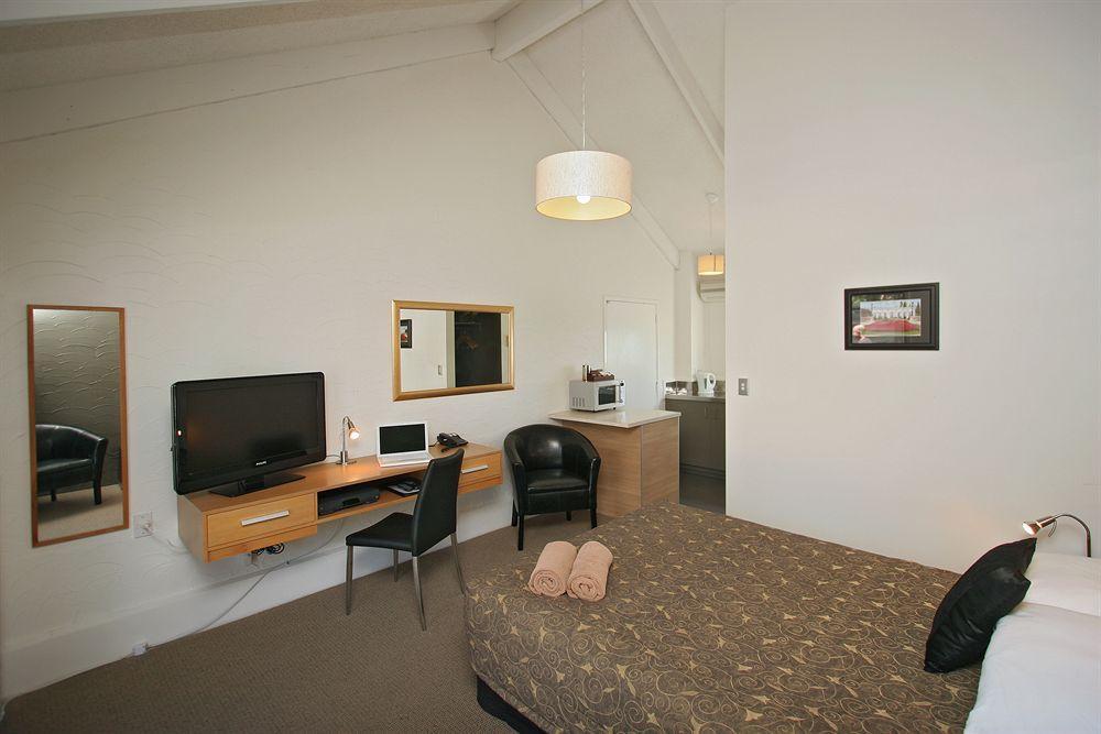 Motel 16 Northgate Motor